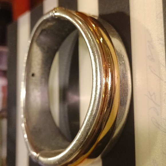 Robert Lee Morris open spring cuff bracelet - Picture 6 of 6